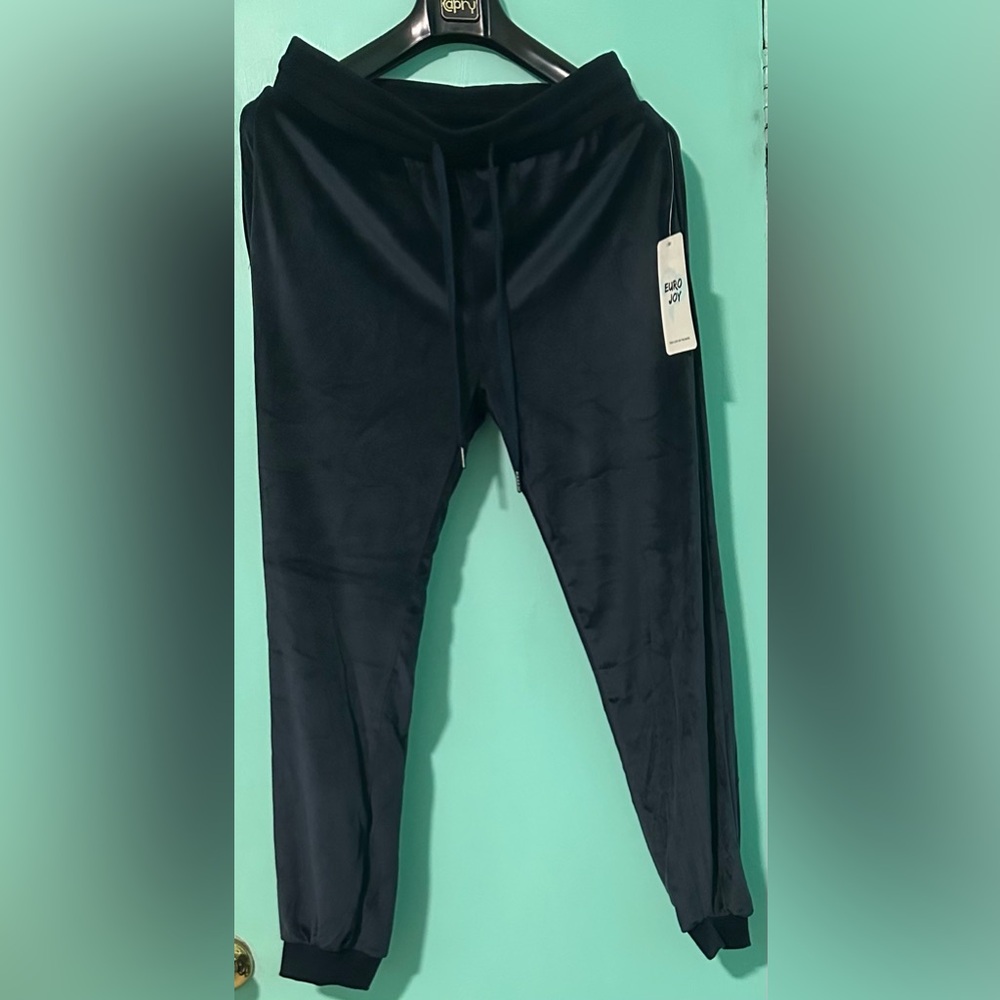 New EURO JOY Woman pants size medium 100% polyester